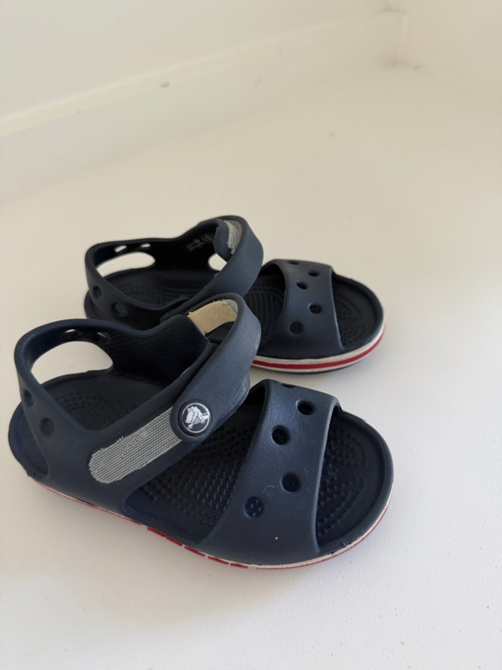 CROCS Navy Kids' Adjustable Strap Sandals with Red Accent